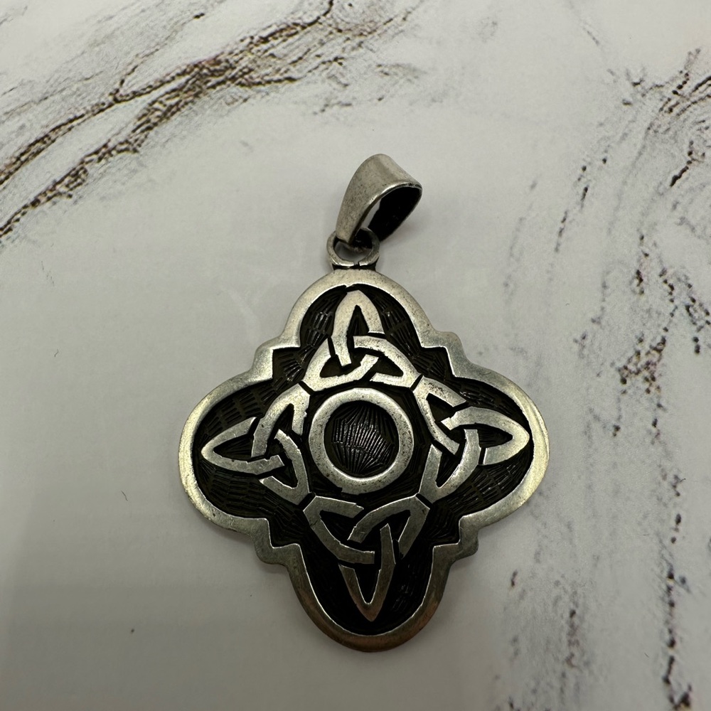 Silver Celtic Knot Pendant